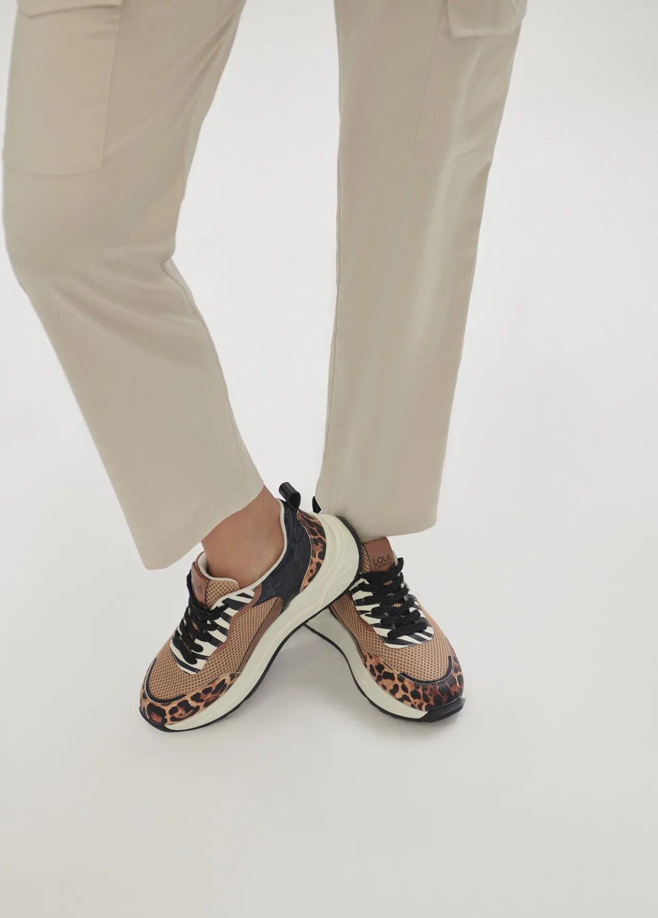 sneakers_animal_print_rejilla__coleccin_lola__lola_casademunt_5.webp Lola Casademunt Zapatillas Deportivas<Sneakers animal print rejilla | COLECCIÓN LOLA | Lola Casademunt MARRON