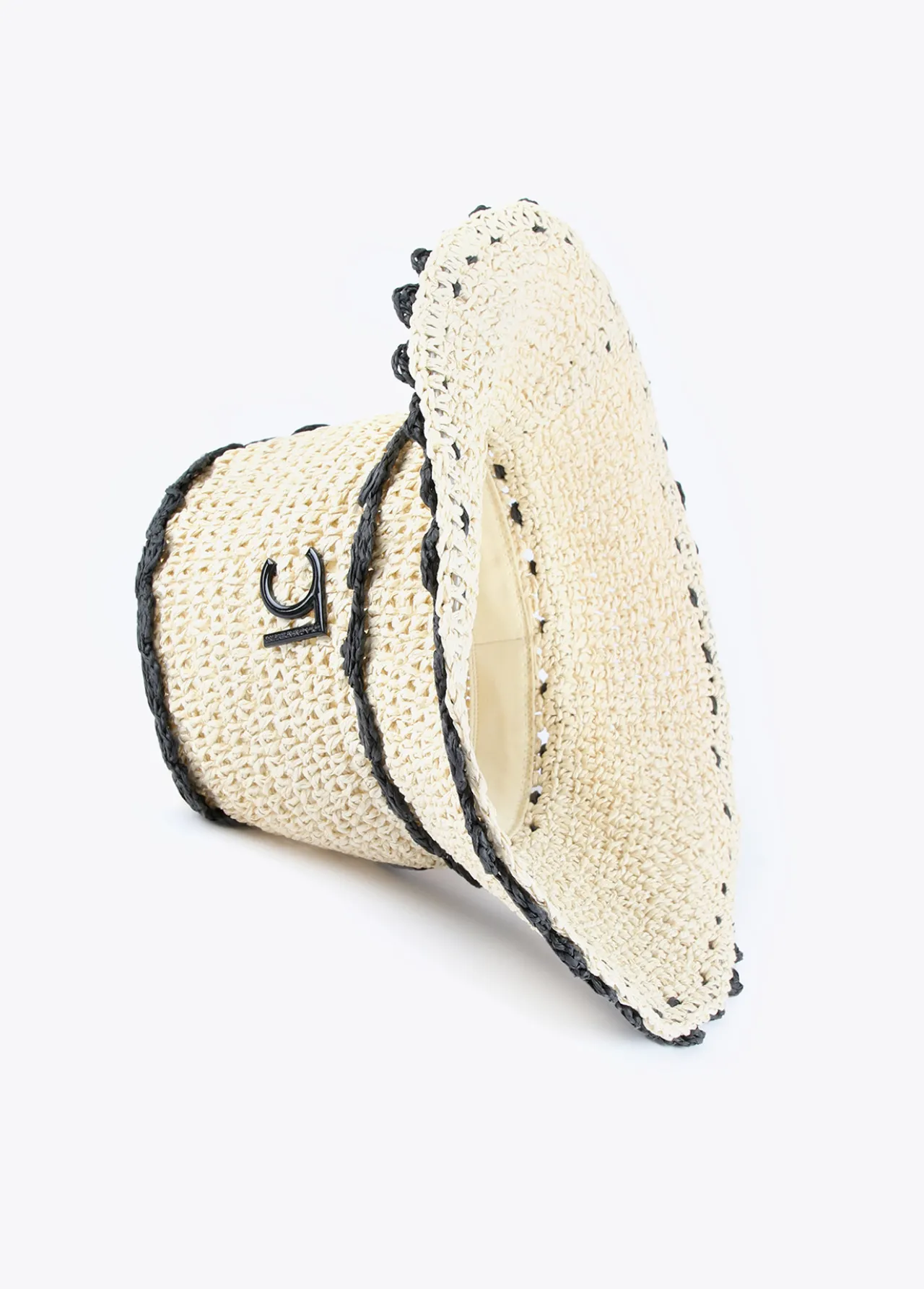 sombrero_efecto_rfia_1.webp Lola Casademunt Accesorios | Baño<Sombrero efecto ráfia CRUDO-NEGRO