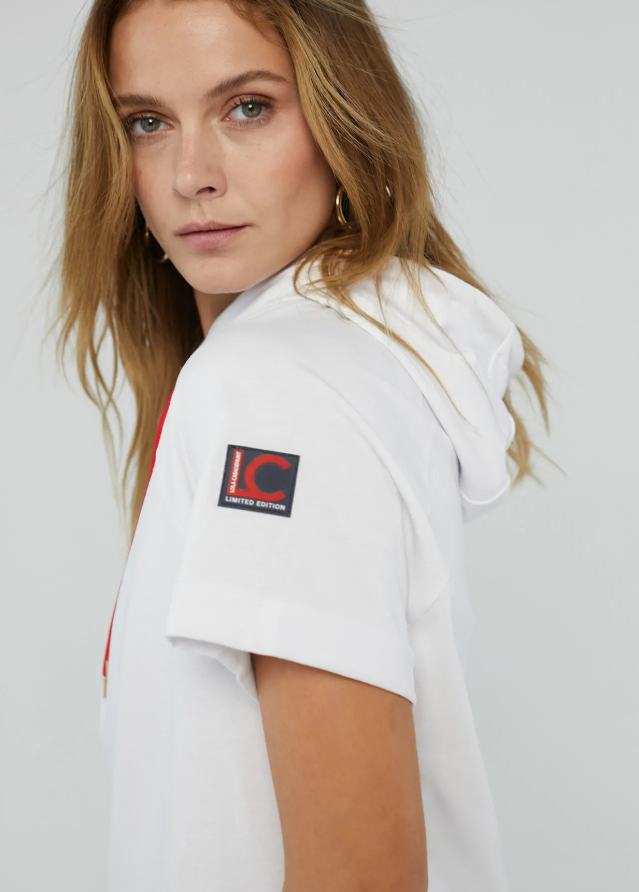 sudadera_manga_corta_blanca_de_algodn__lola_casademunt_0.webp Lola Casademunt Sudaderas<Sudadera manga corta blanca de algodón - Lola Casademunt BLANCO