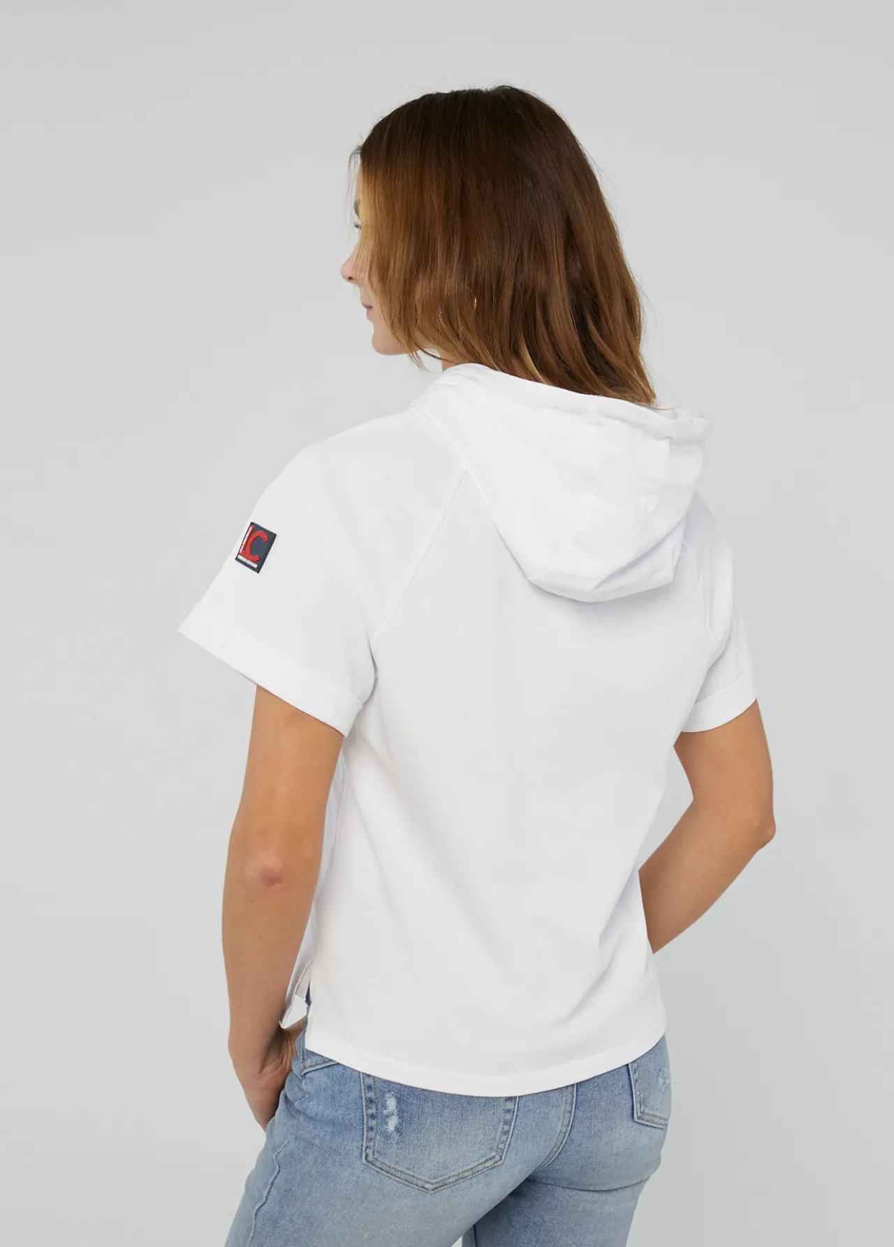 sudadera_manga_corta_blanca_de_algodn__lola_casademunt_3.webp Lola Casademunt Sudaderas<Sudadera manga corta blanca de algodón - Lola Casademunt BLANCO