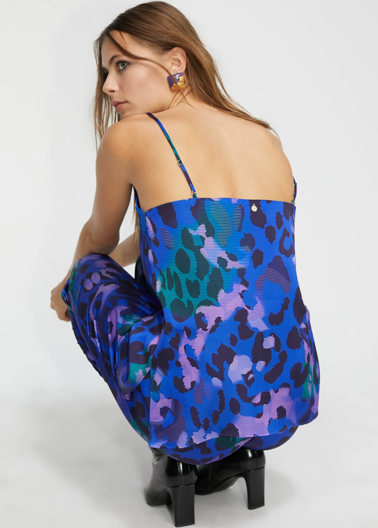 top_animal_print_2-3.webp Lola Casademunt Animal Print | Camisetas Y Tops<Top animal print AZUL-NEGRO
