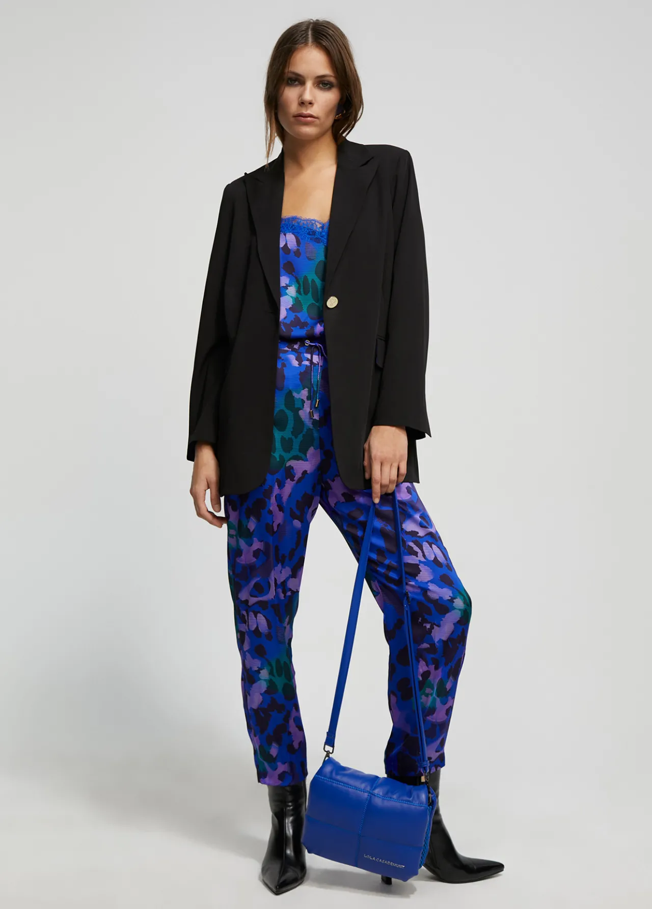 top_animal_print_3-3.webp Lola Casademunt Animal Print | Camisetas Y Tops<Top animal print AZUL-NEGRO