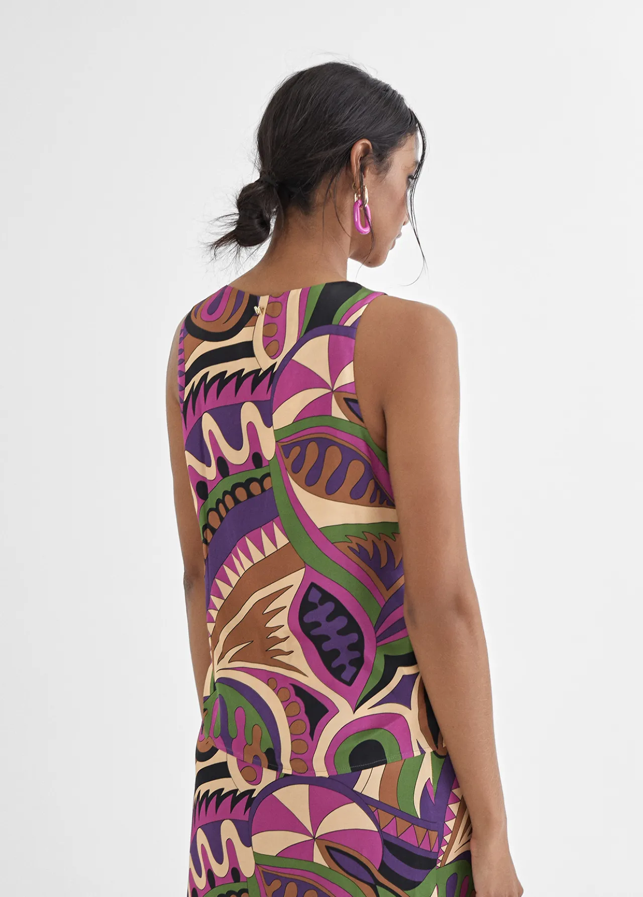 top_estampado_multicolor_5.webp Lola Casademunt Camisetas Y Tops<Top estampado multicolor LILA-NEGRO