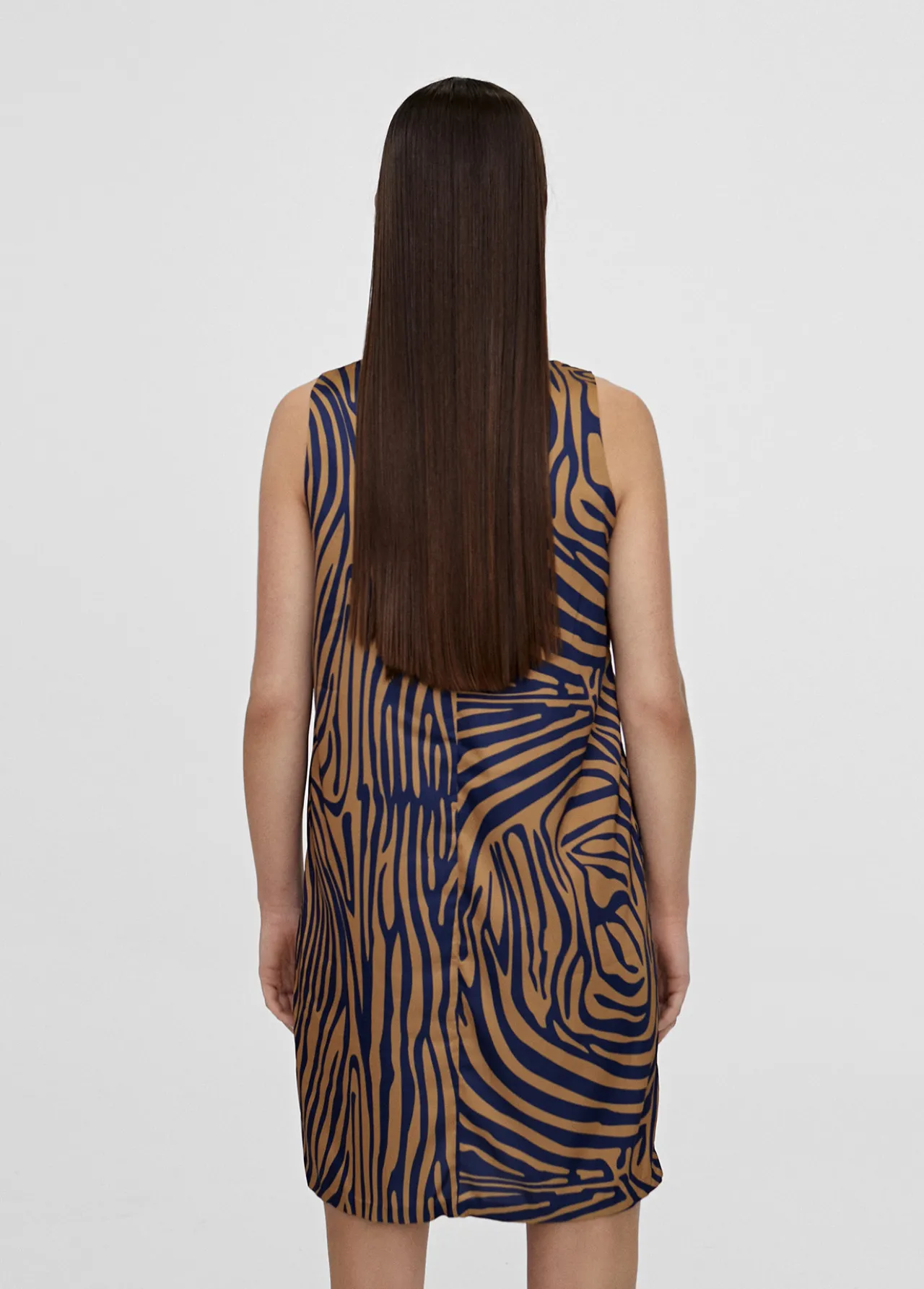 vestido_corto_animal_print_cebra_2.webp Lola Casademunt Camisetas Y Tops | Vestidos Y Faldas<Vestido corto animal print cebra MARRON-AZUL