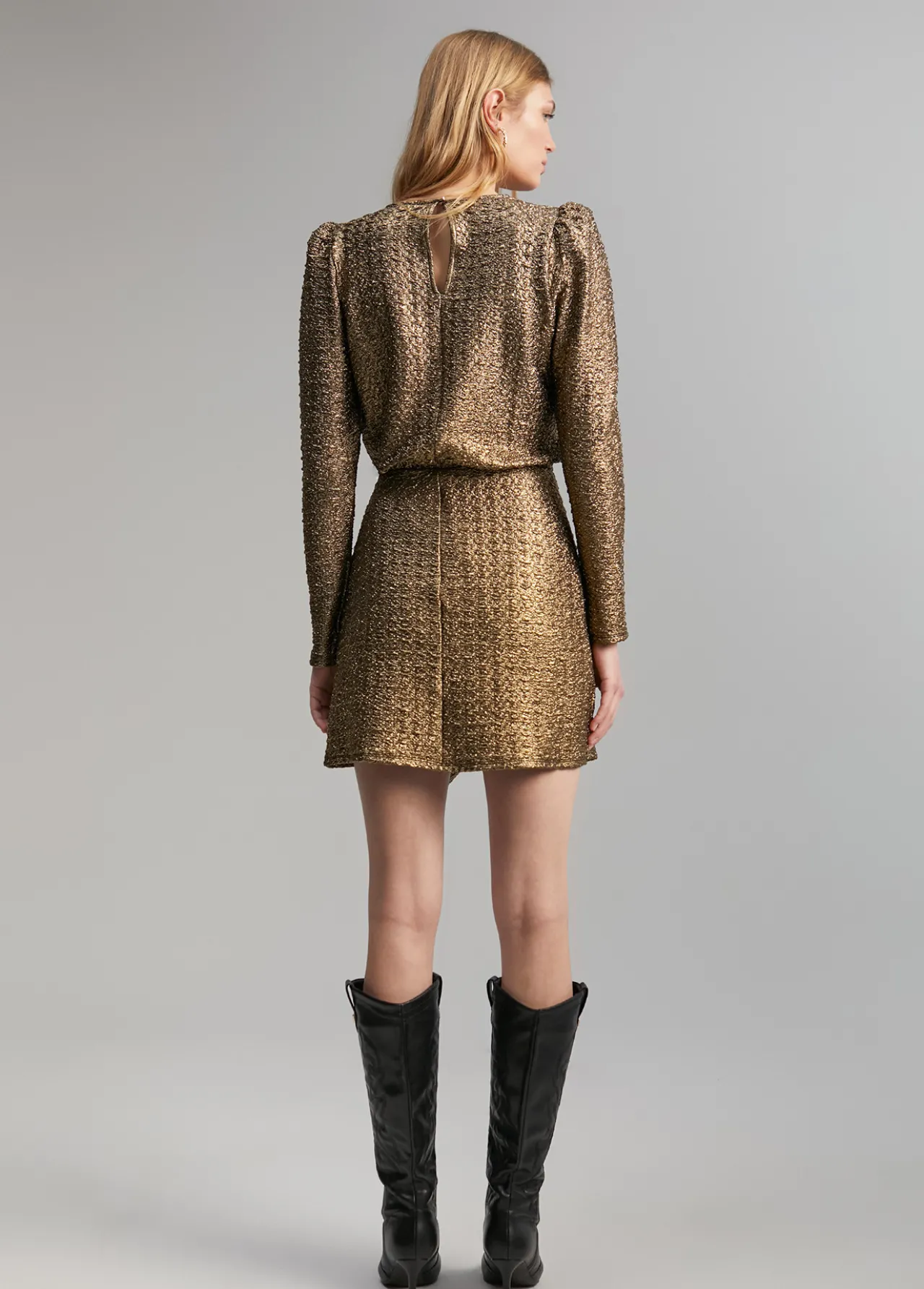 vestido_corto_fantasa_2.webp Lola Casademunt Vestidos Y Faldas<Vestido corto fantasía DORADO