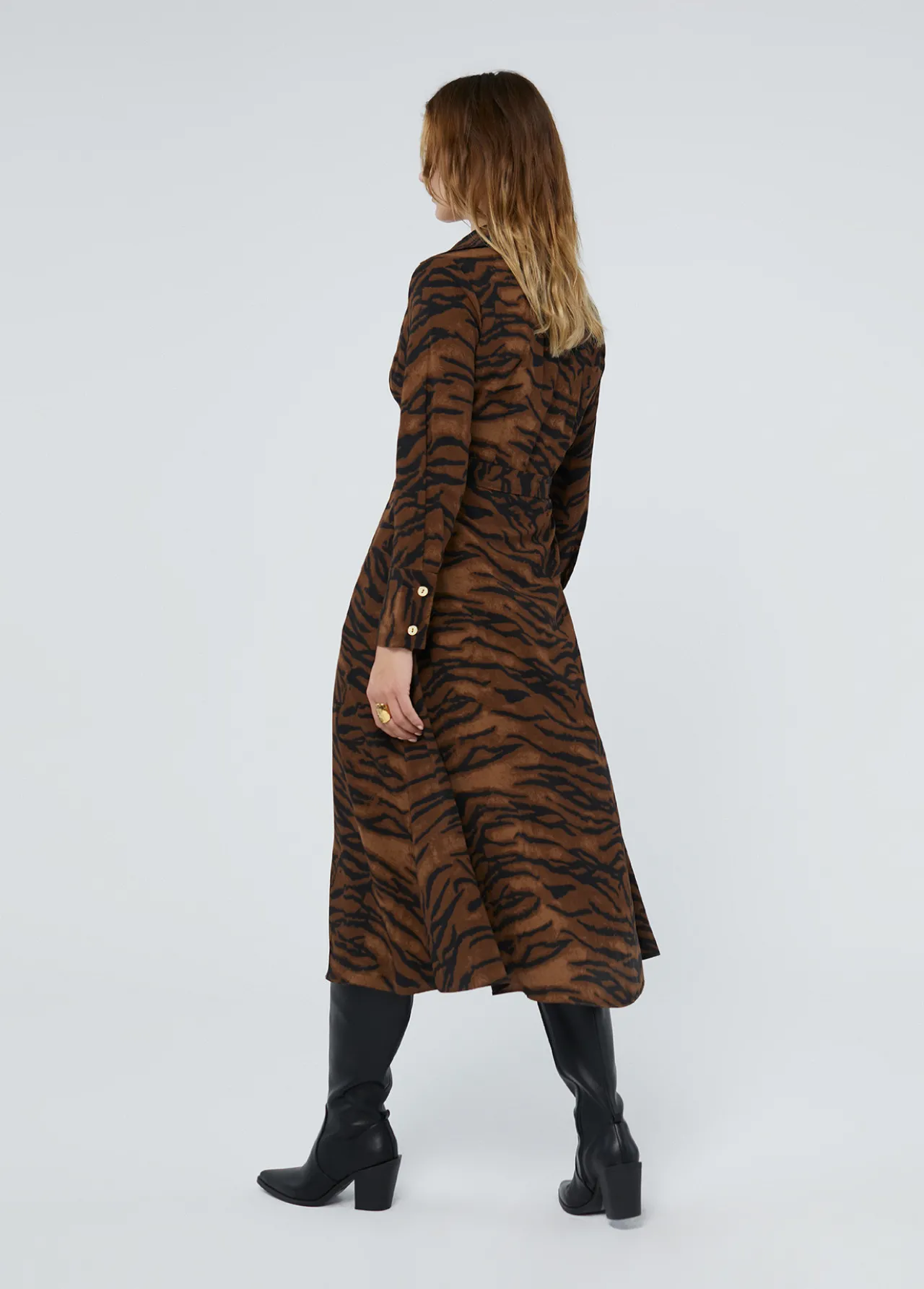 vestido_estampado_animal_print_2-1.webp Lola Casademunt Animal Print | Vestidos Y Faldas<Vestido estampado animal print MARRON-NEGRO