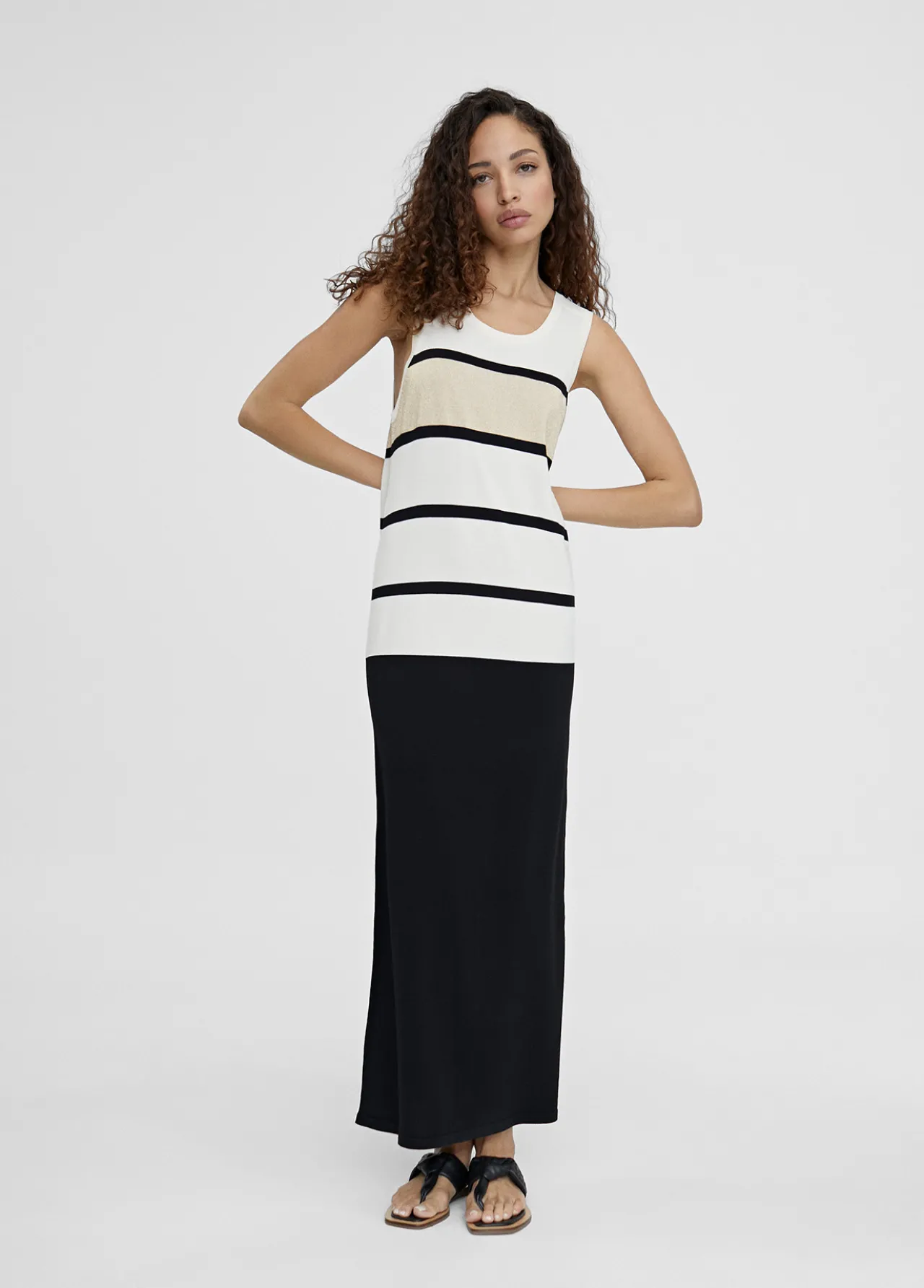 vestido_largo_de_punto_4-3.webp Lola Casademunt Vestidos Y Faldas<Vestido largo de punto NEGRO-CRUDO