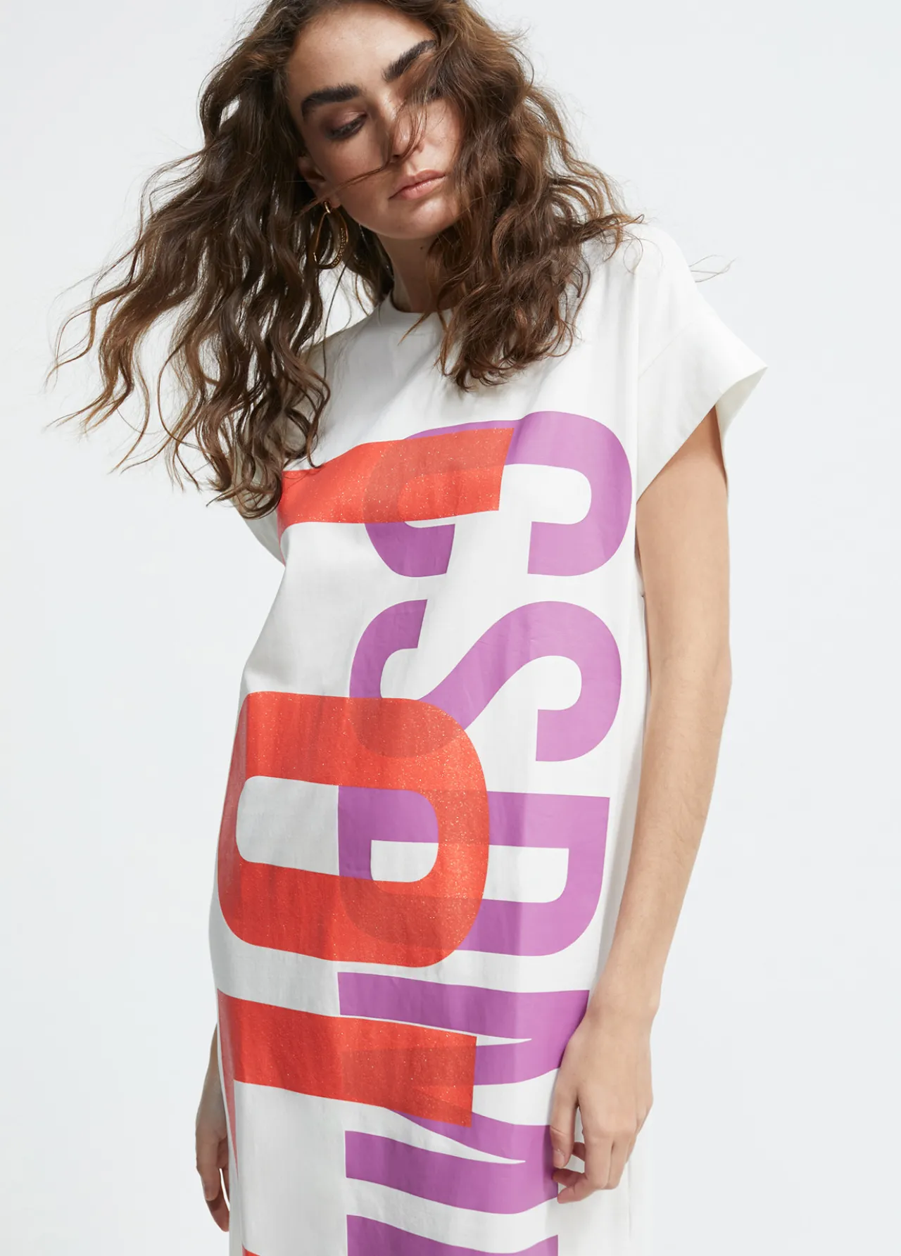 vestido_largo_lola_1.webp Lola Casademunt Camisetas Y Tops | Vestidos Y Faldas<Vestido largo Lola BLANCO-ROSA