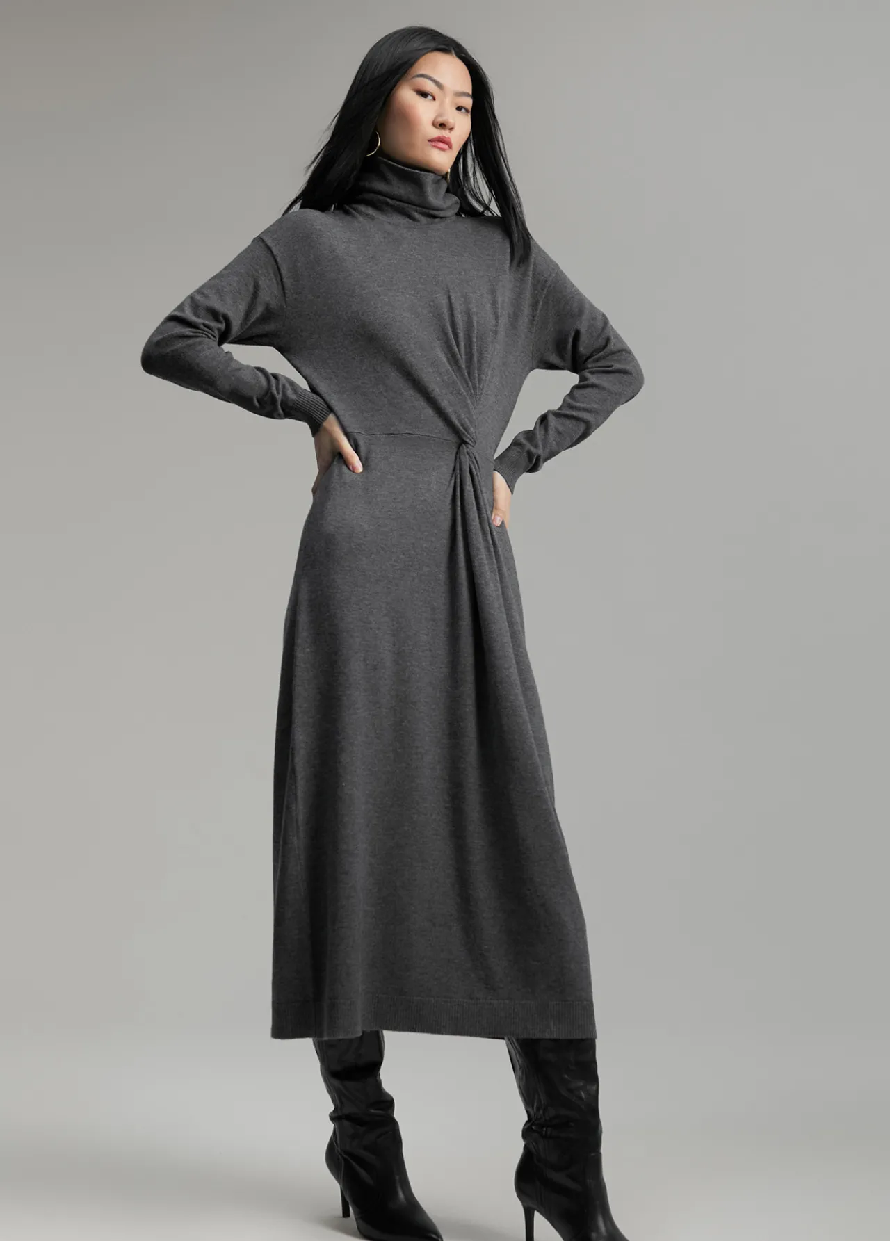 vestido_midi_de_punto_0.webp Lola Casademunt Vestidos Y Faldas<Vestido midi de punto GRISCLARO