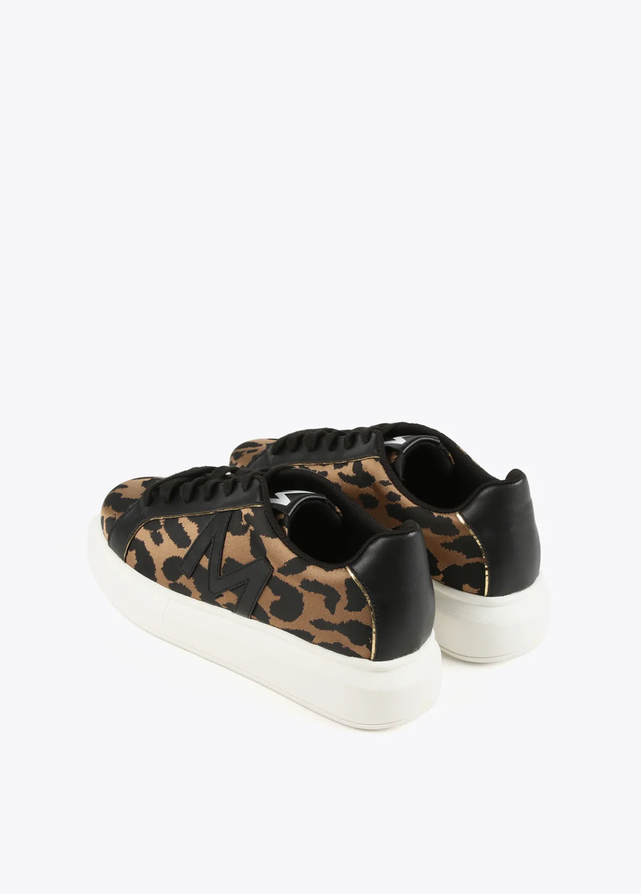 zapatillas_animal_print_3-1.webp Lola Casademunt Zapatillas Deportivas | Animal Print<Zapatillas animal print CRUDO-NEGRO