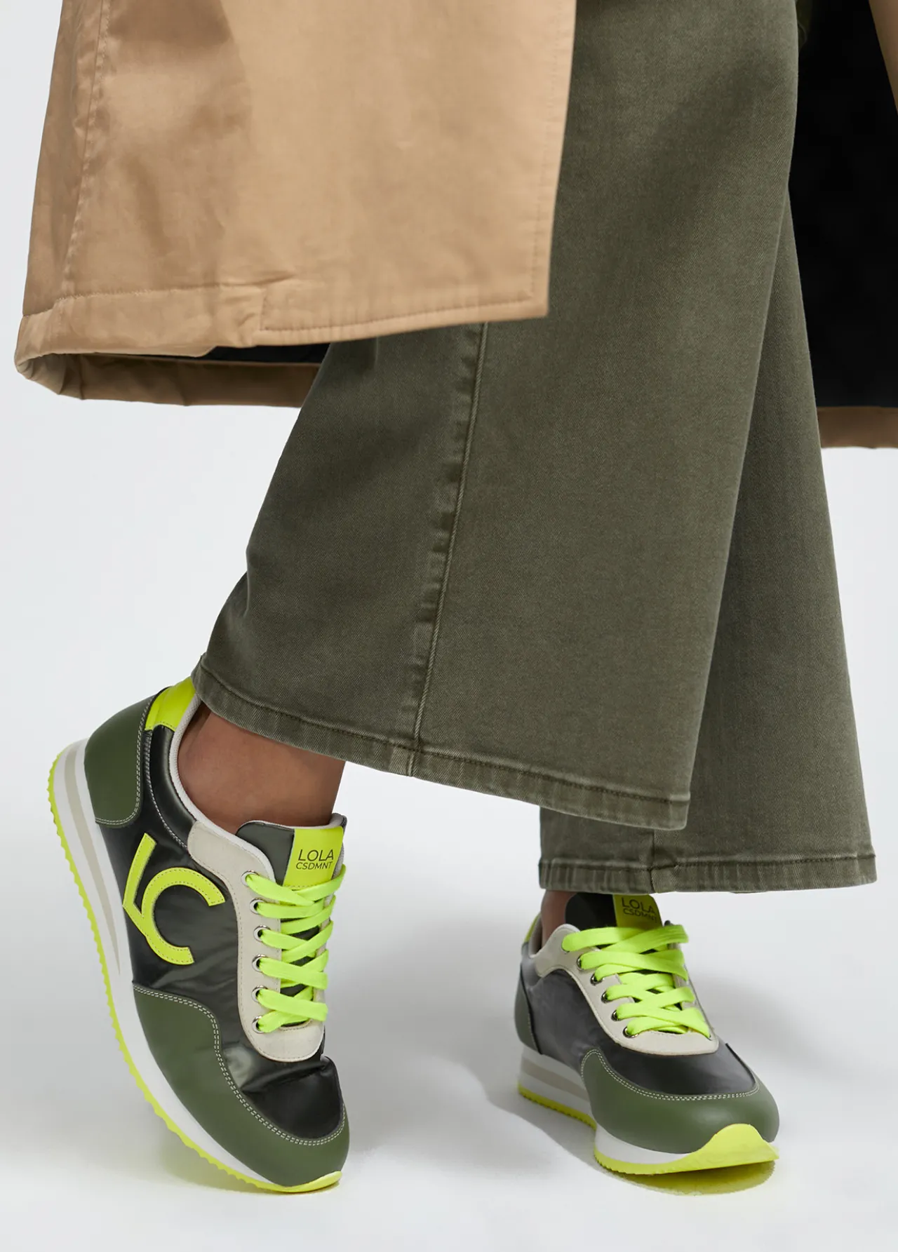 zapatillas_deportivas_verdes_y_lima_1.webp Lola Casademunt Zapatillas Deportivas<Zapatillas deportivas verdes y lima VERDE-LILA